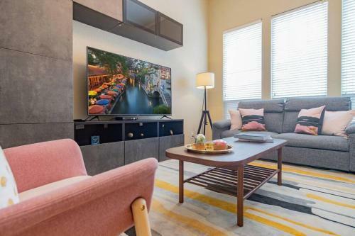 Exclusive And Modern