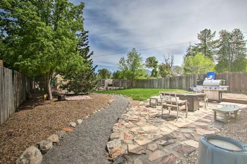 Family-friendly Logan Getaway With Yard And Grill