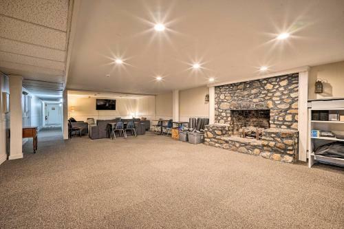 Grand Dover Villa A Perfect Summer Retreat!
