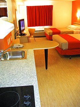 Motel 6 Pasadena