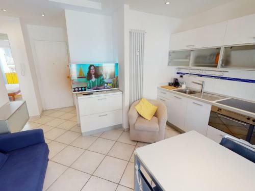 Apartment Menton, 1 Bedroom, 4 Persons - Fr-1-196-305