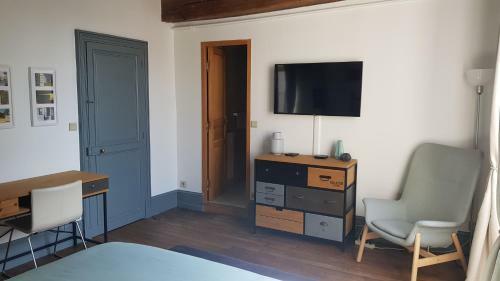 Bed & Breakfast Le Clo�tre Saint-liphard