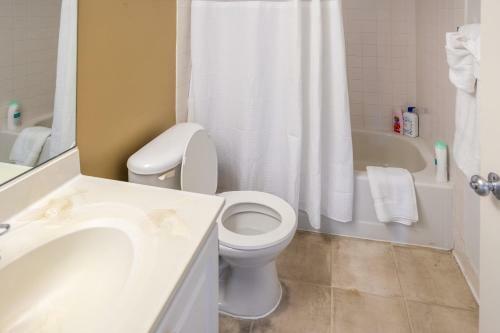 2br Premium Apartment With Gym Parking & Pool By Envitae