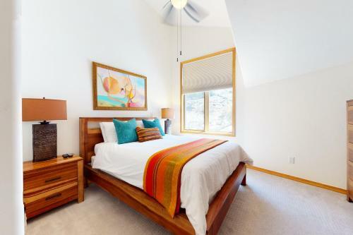 Serene Ski Chalet