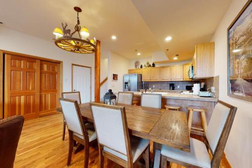 Serene Ski Chalet