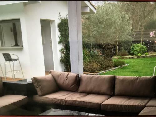 Superbe Villa De Maa