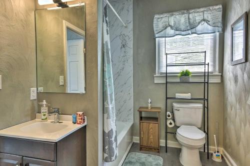 Portsmouth Apartment - 3 Blocks From Water!