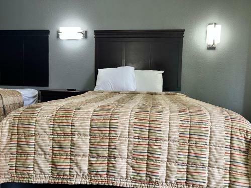 Hotel Sandston Inn
