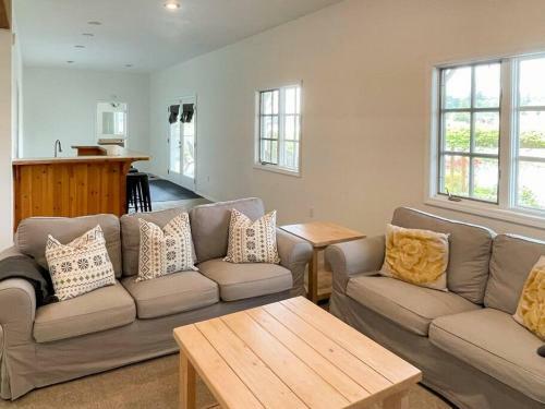Villa Waterfront Home In Gig Harbor