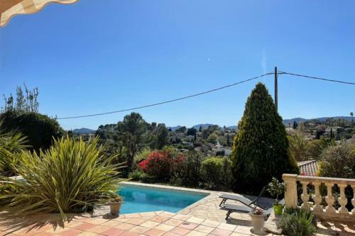 Luxury Villa With Garden And Pool In Mougins!