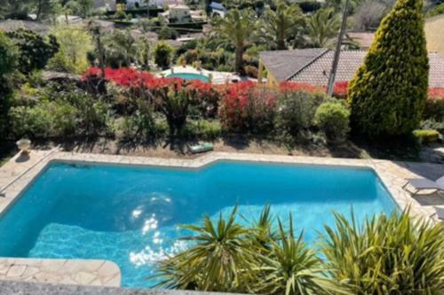 Luxury Villa With Garden And Pool In Mougins!