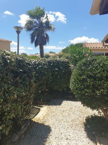 Apartamento Appartement Avec Jardin Proche de La Mer