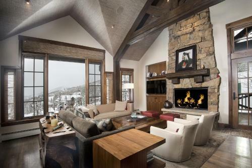 5 Bedroom Private Home With The Easiest Mountain Access Home