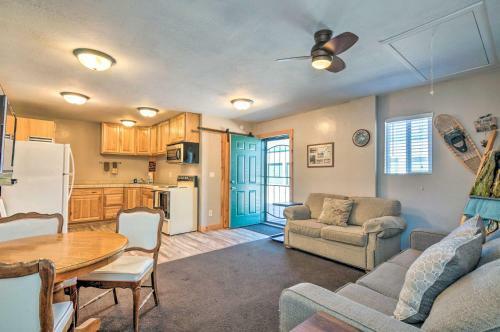 Private Duck Creek Apartment Near Entertainment!