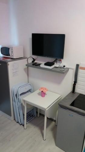 Nice Apart Backpackers S5