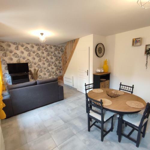 Apartamento Agr�able Maison de Ville R�nov�e