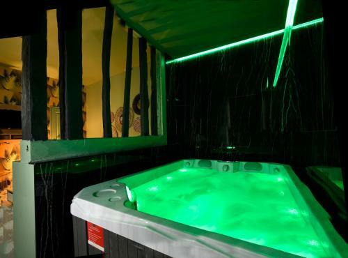 Apartamento Love Room Intimiste Jacuzzi Rouen Centre