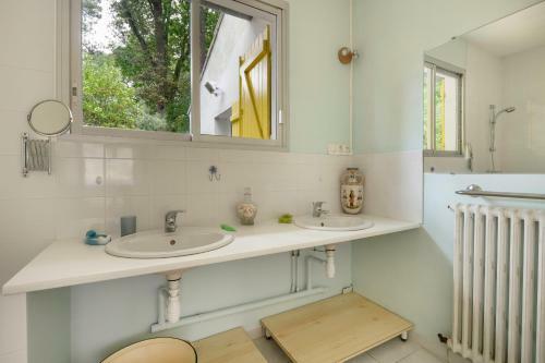 Maison Familiale Dans Les Pins A 300 M de La Plage