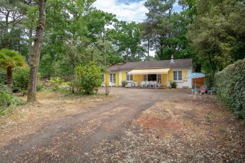 Maison Familiale Dans Les Pins A 300 M de La Plage