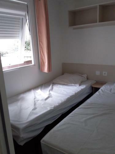 Camping Les Pierres Couch�es