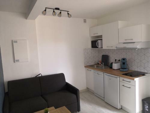 Apartamento Plage, Agr�able, Refait � Neuf, Top Lit, H�te R�actif, Terrasse, Soleil, Paisible.