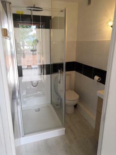 Apartamento Plage, Agr�able, Refait � Neuf, Top Lit, H�te R�actif, Terrasse, Soleil, Paisible.