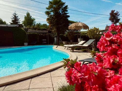 Hostal Manoir De Chantemerle