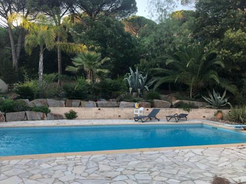 Villa Sainte-maxime, 4 Bedrooms, 8 Persons - Fr-1-226-482
