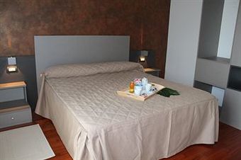 Halanus Hotel And Resort