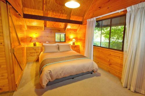 Lodge Mt Glorious Getaways
