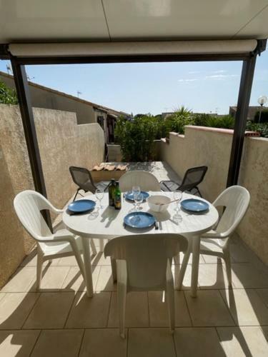 Villa Maison Pour 4 Avec Piscine 800 M Plage 4ev2pav39