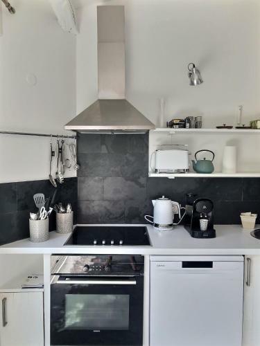 Apartamento L?atypique : 2 Chambres // Piscine // Parking