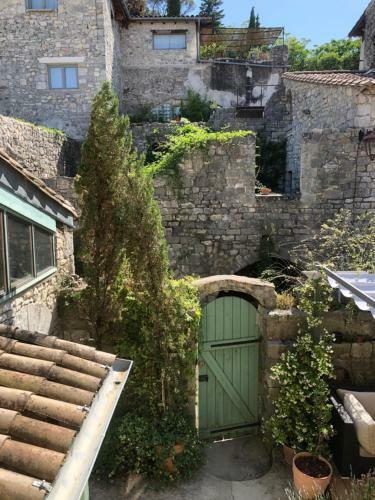 Bed & Breakfast Chambres D'h�tes Des Capucins