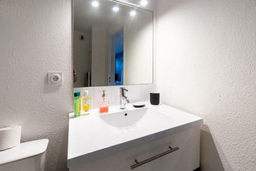 Apartamento La Terrasse St Michel - Parking -m�tro - Bus