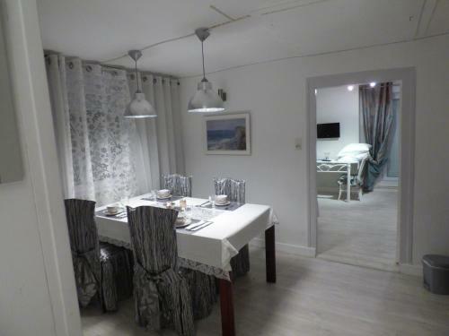 Bed & Breakfast Suite Eugenie Piscine Maison Blanche Tulle
