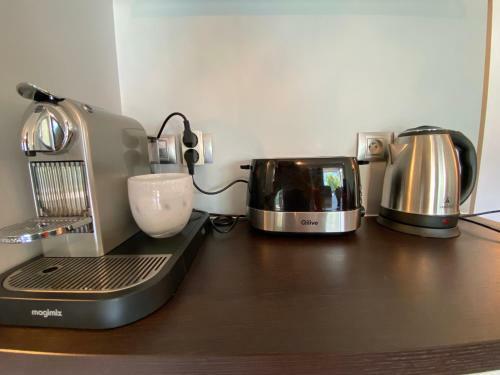 Apartamento Lake & Mountain View - Piscine, Parking, Terrasse