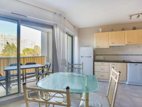 Apartment Mandelieu-la Napoule, Studio Flat, 4 Persons - Fr-1-643-77