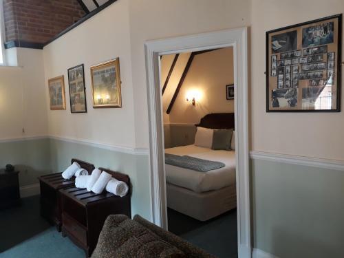 Lynford Hall Hotel
