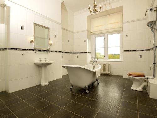 Lynford Hall Hotel