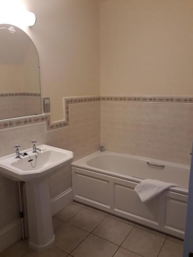 Lynford Hall Hotel