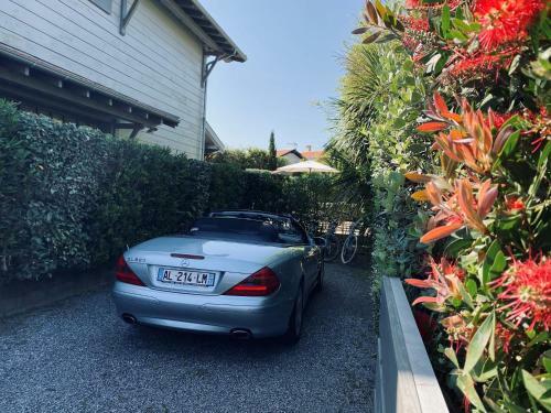 Villa Mooreva Lodge - Services, Climatisation, Piscine Chauff�e, Plage � 80m