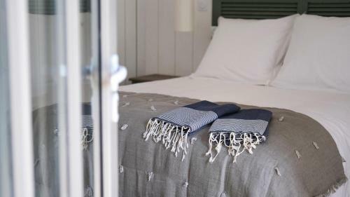 Villa Mooreva Lodge - Services, Climatisation, Piscine Chauff�e, Plage � 80m