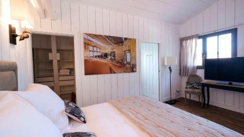 Villa Mooreva Lodge - Services, Climatisation, Piscine Chauff�e, Plage � 80m