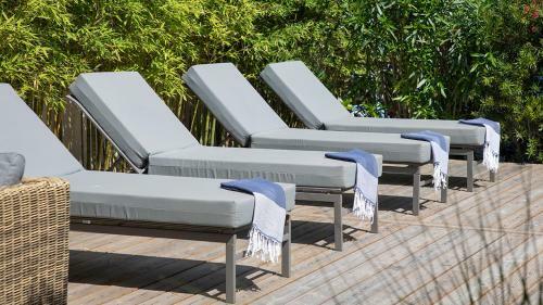 Villa Mooreva Lodge - Services, Climatisation, Piscine Chauff�e, Plage � 80m