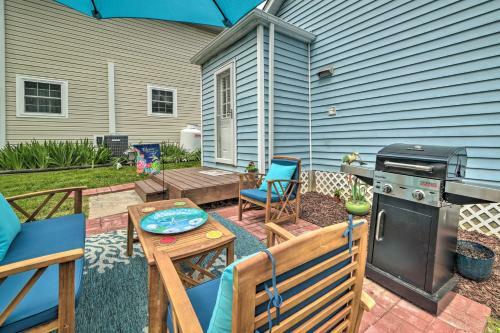 Coastal Pet-friendly Cottage Less Than Half Mi To Beaches