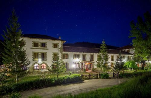 Hotel Balneario de Manzanera El Para�so