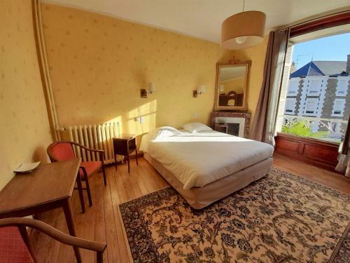Hotel H�tel Alta�r