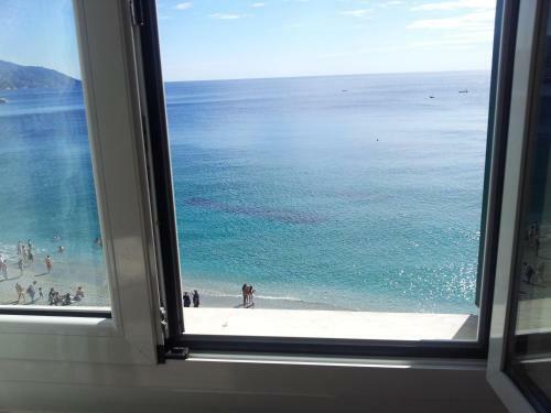 Hostal La Terrazza Sul Mare Affittacamere
