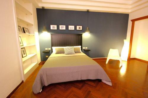 Hostal Corso 151