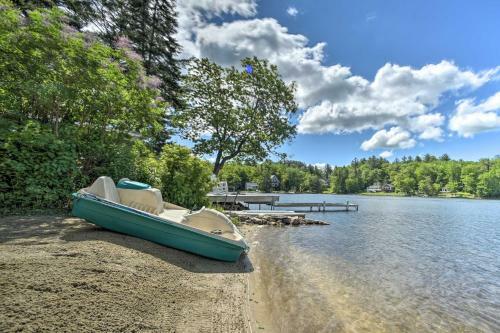 Picturesque Cottage With Sunroom On Ashmere Lake!